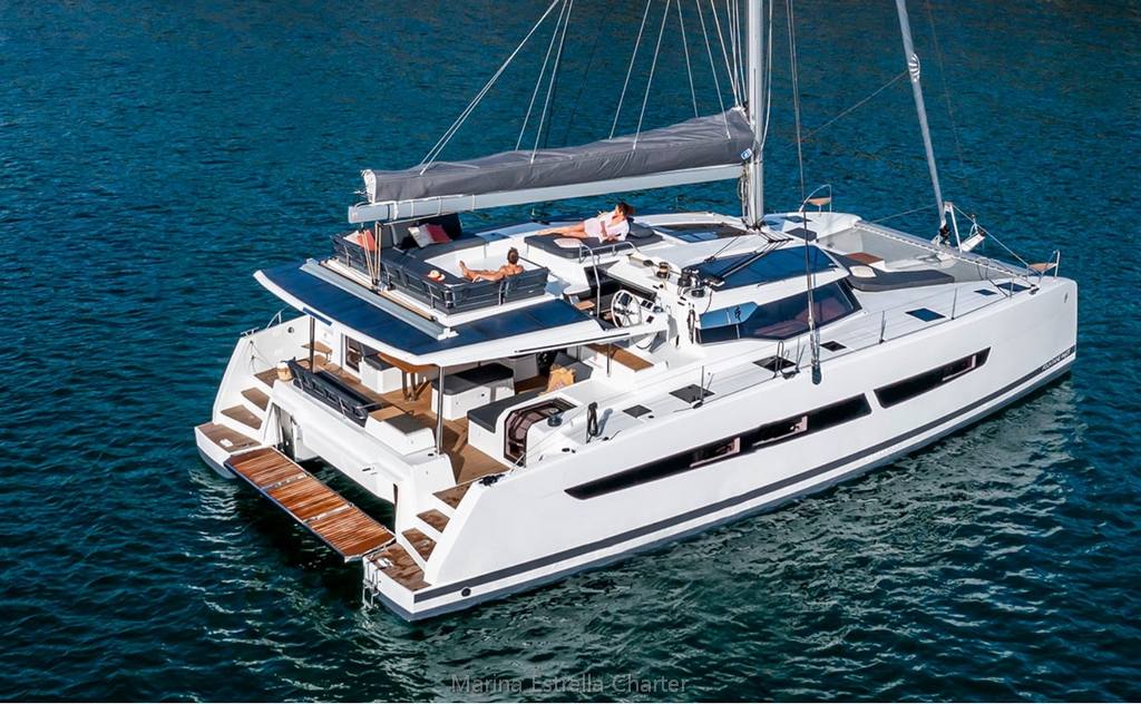 Catamaran FOR CHARTER, year 2023 brand Fountaine Pajot and model Aura 51, available in Porto di Cannigione  Italia-Cerdeña Italia